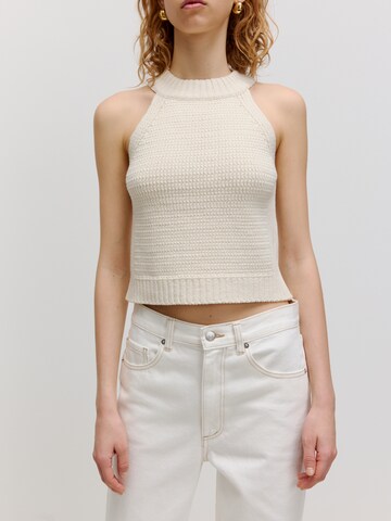 EDITED Knitted top 'Yandra' in Beige: front