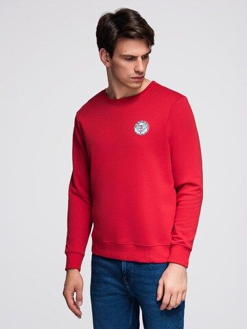 Ombre Sports sweatshirt in Red
