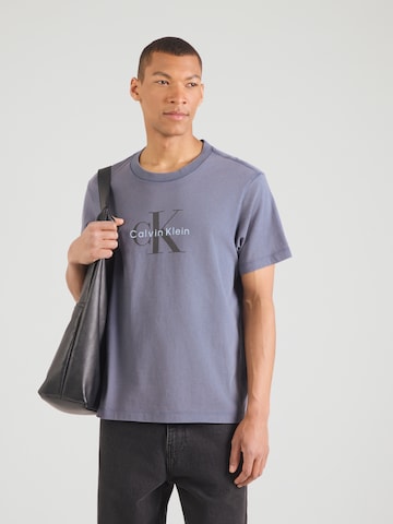 Calvin Klein Jeans T-shirt i blå: framsida