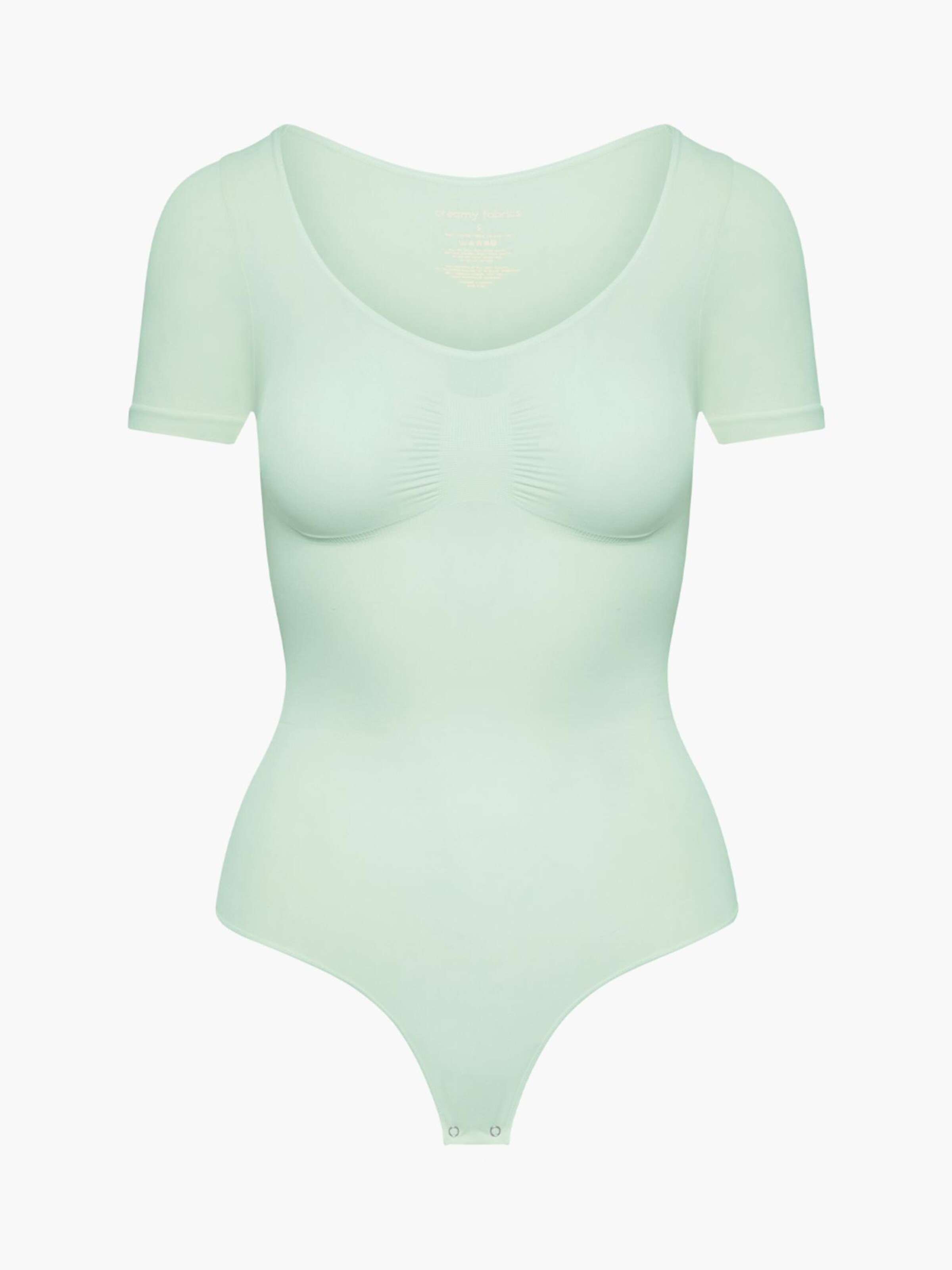 cfab (formerly creamy fabrics) Shapingbody 'T-Shirt Bodysuit Sculpting Shapewear mit String' i grön: framsida