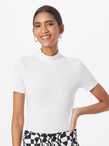 ONLY Shirt 'CAROLA' in Schwarz: Vorderseite