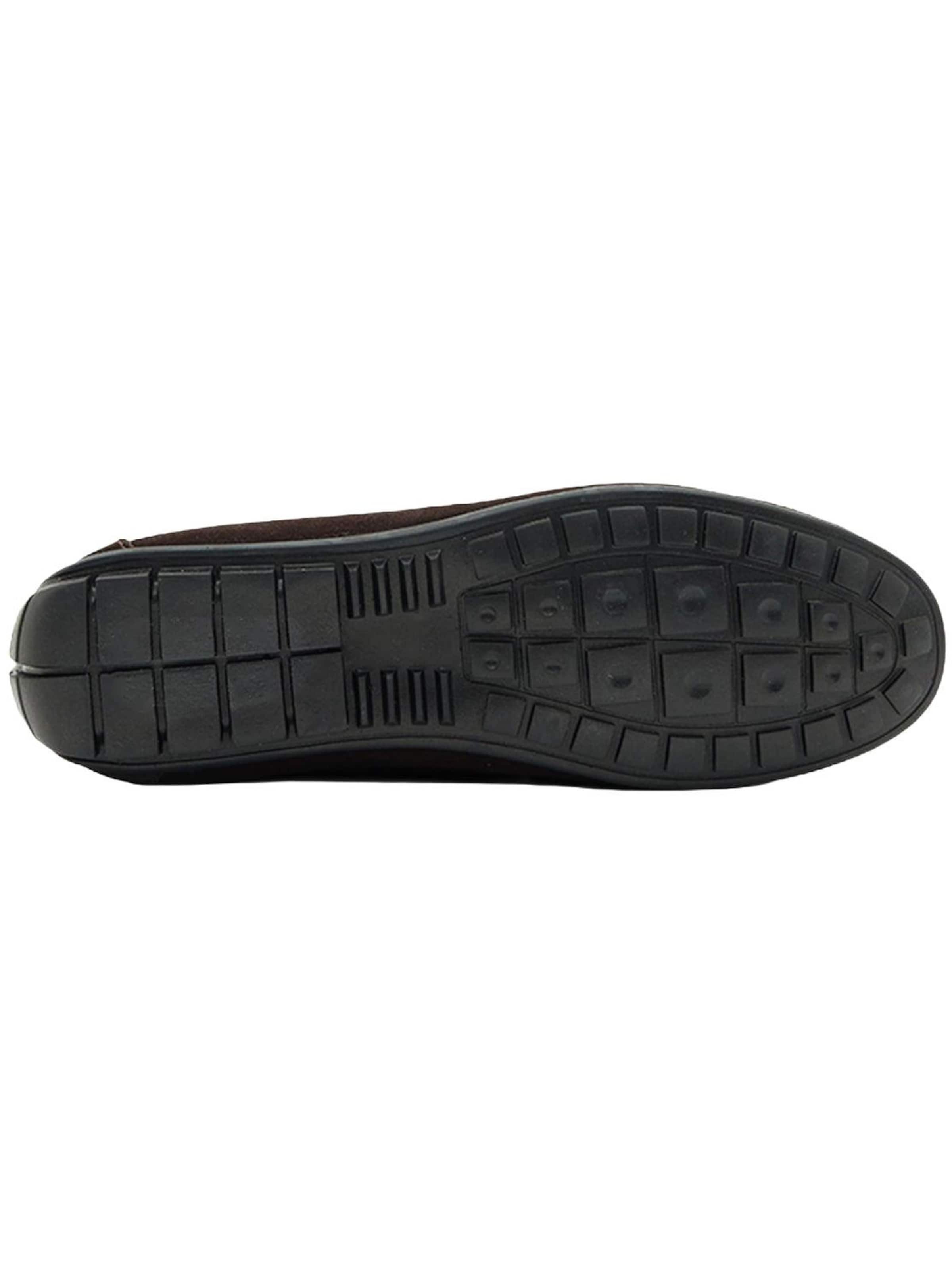 Desa Moccasins in Brown