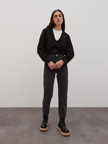 EDITED Regular Jeans 'Pepin' in Black