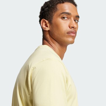 ADIDAS ORIGINALS Functioneel shirt 'Essentials' in Geel