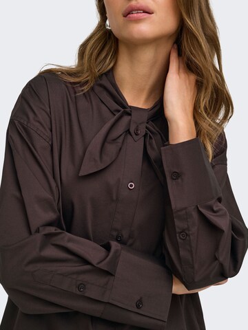 JDY - Blusa en marrón