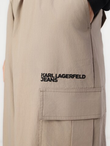KARL LAGERFELD JEANS Loosefit Παντελόνι cargo σε μπεζ