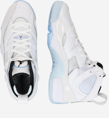 Sneaker alta 'JUMPMAN TWO TREY' di Jordan in bianco