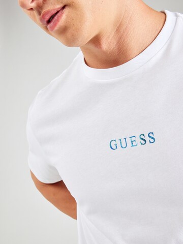 GUESS T-Shirt 'QUATTRO' in Weiß