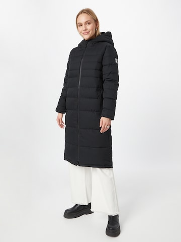 Manteau d’hiver 'Bigholm' Derbe en noir : devant