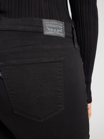 Levi's® Plus Скинни Джинсы '311' в Черный