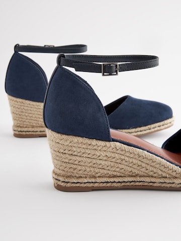 Next Sandalen met riem in Blauw