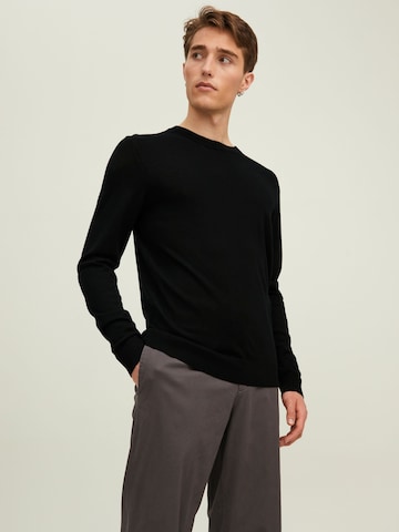 JACK & JONES Sweter w kolorze czarny