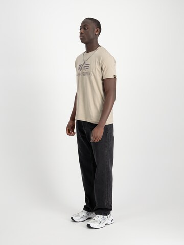 ALPHA INDUSTRIES T-shirt i beige