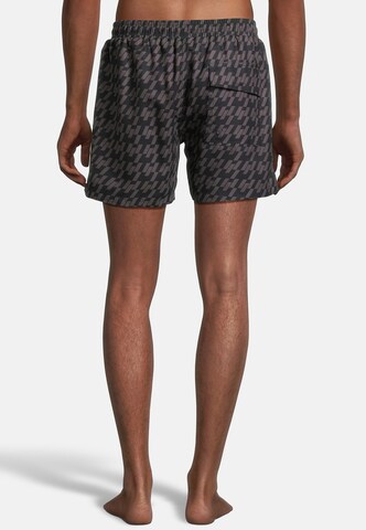 BECO the world of aquasports Badeshorts 'Pepita' in Schwarz: Vorderseite