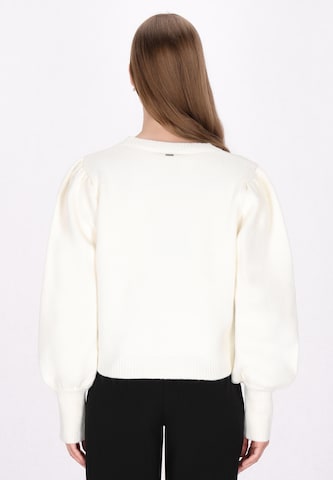 DreiMaster Klassik Sweater in White