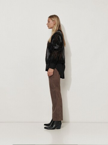 Rosner Loose fit Pants ' Audrey' in Brown
