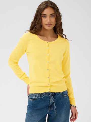 dzeltens CULTURE Adīta jaka 'CUannemarie': no priekšpuses