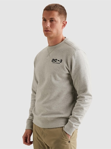 Felpa 'Sweatshirt with garment-dye wash and artwork' di PME Legend in grigio