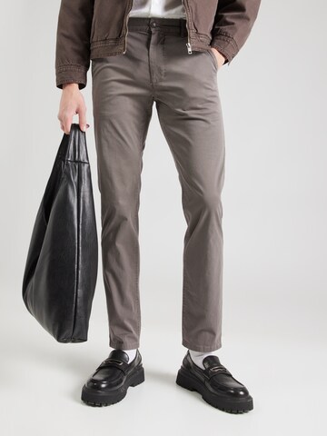 BOSS Slim fit Chino trousers in Beige: front