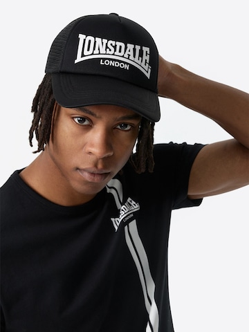 LONSDALE Sportcap 'DONNINGTON' in Schwarz: Vorderseite