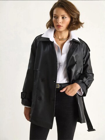 Bianco Lucci Between-Seasons Coat in Black