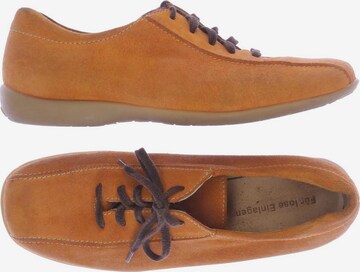 Hartjes Flats & Loafers in 37,5 in Orange: front