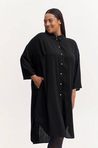 Fransa Curve Shirt Dress in Black: front