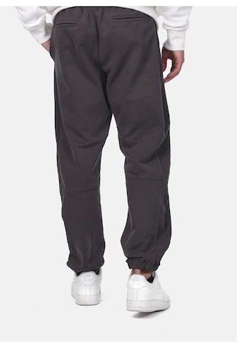 Dropsize - Loosefit Calças de desporto ' ' em preto
