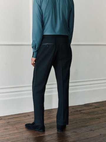 Regular Pantalon à plis Next en noir