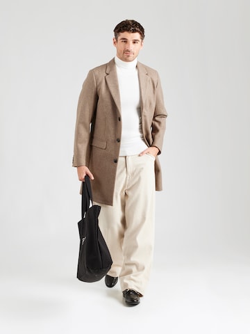 Lindbergh Winter coat 'Classic' in Brown
