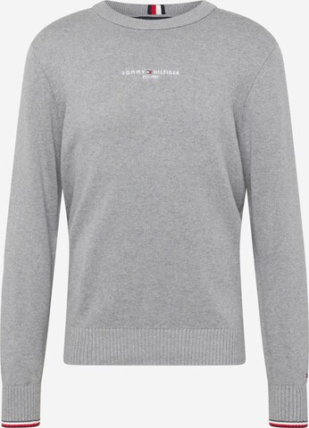 Pull-over TOMMY HILFIGER en gris : devant