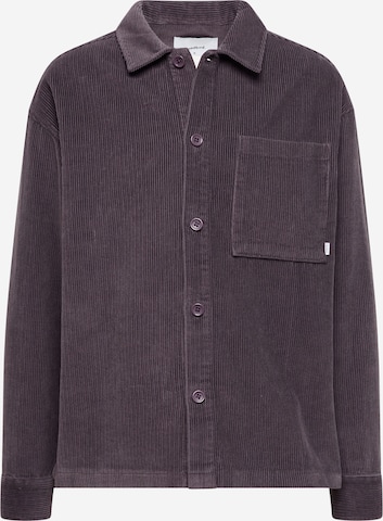 Coupe regular Chemise 'Tuck' Woodbird en gris : devant