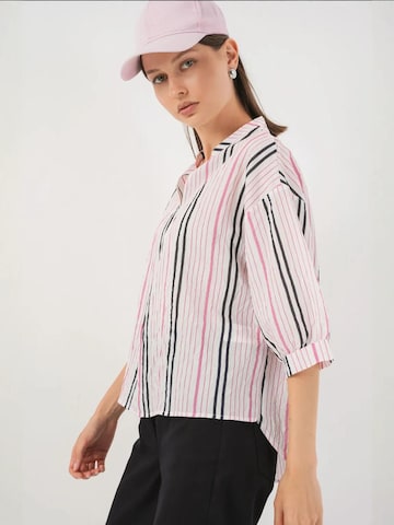 Bigdart - Blusa em rosa