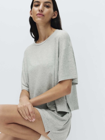 Marks & Spencer Slaapshirt in Grijs