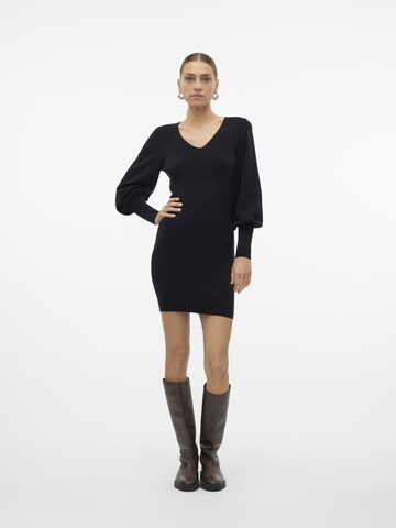 VERO MODA Strikkjole 'HOLLYKARIS' i sort