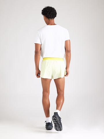Regular Pantalon de sport 'LIGHTSPEED ULTRAWEAVE 2' PUMA en jaune