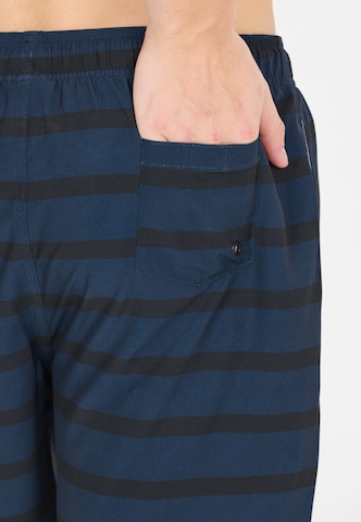 Cruz Badeshorts 'Danyel' in Blau