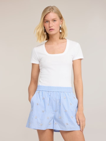 Haut MOTIVI en blanc