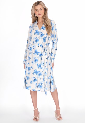 Usha - Vestido camisero en blanco: frente