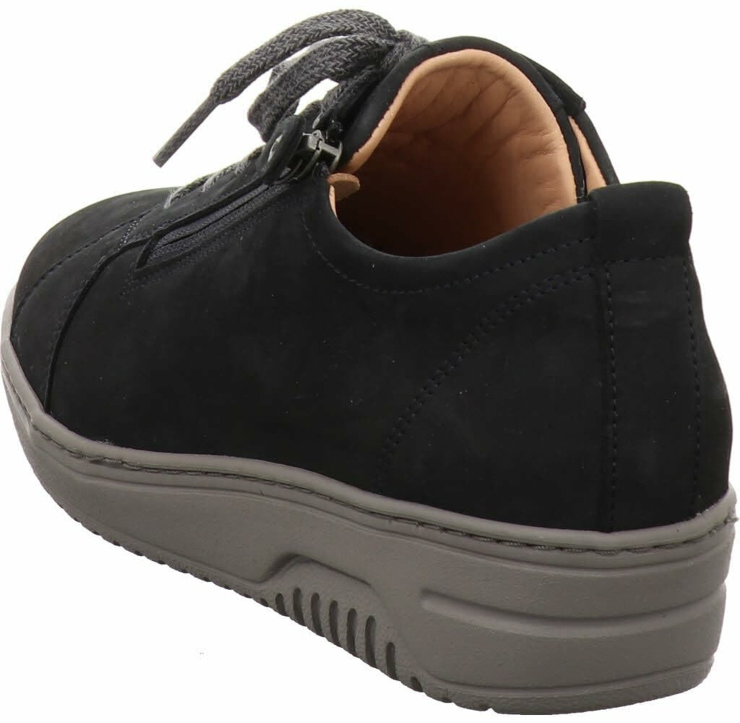 Hartjes Veterschoen in Zwart