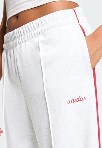 ADIDAS SPORTSWEAR Wide Leg Sporthose 'Seasonal Essentials' in Grau