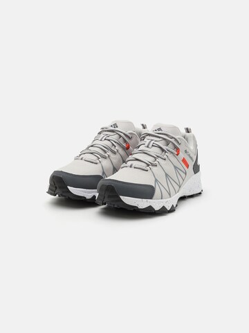 COLUMBIA Χαμηλό παπούτσι 'PEAKFREAK II' σε γκρι