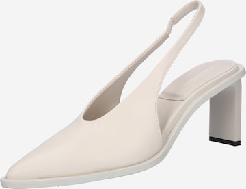 Calvin Klein Γόβες slingback σε μπεζ: μπροστά