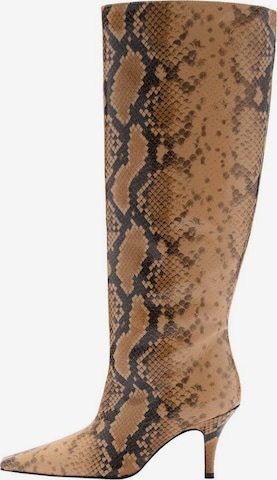 MANGO Saappaat 'Chili' värissä beige: etupuoli