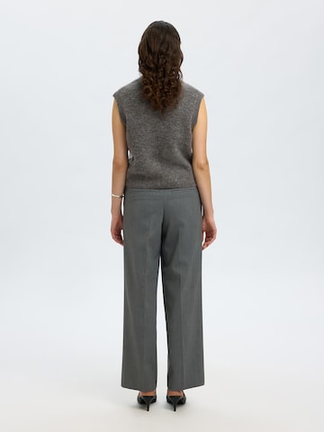 SELECTED Knitted vest 'SLFLULU' in Grey