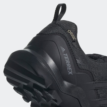 ADIDAS TERREX - Zapatos bajos 'Swift R2' en negro