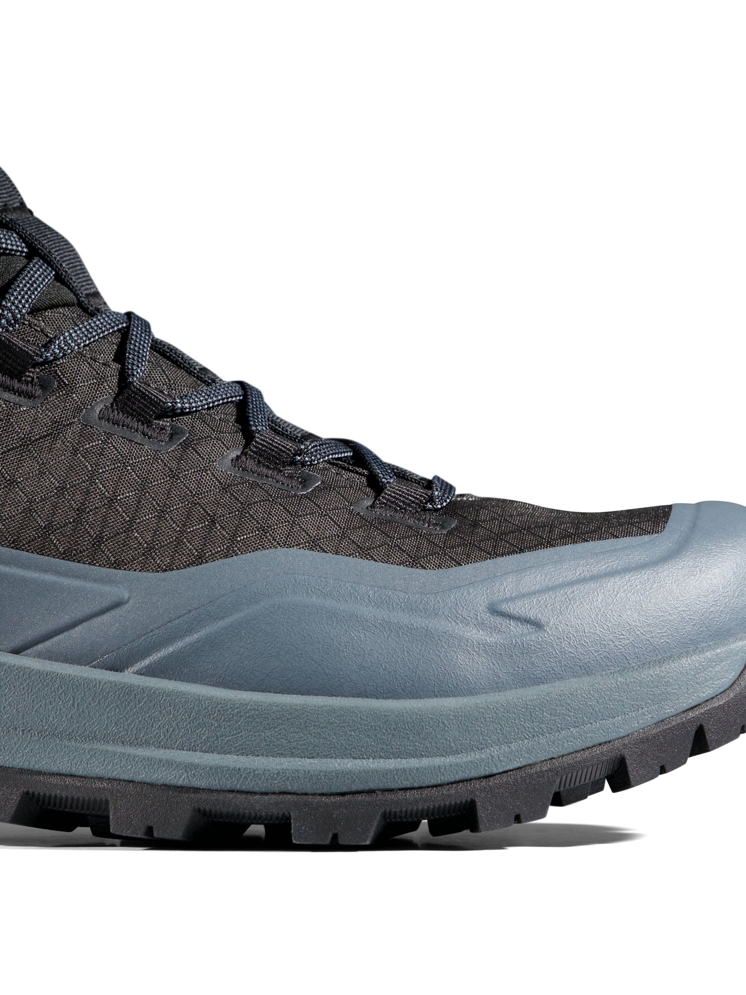 MAMMUT Boots 'Sertig III' in Grey