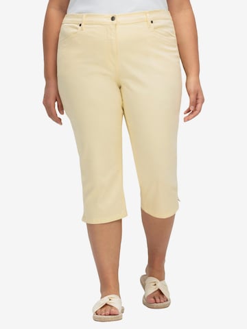 SHEEGO Regular Jeans in Yellow: front