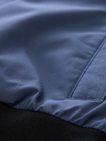 TOM TAILOR Tussenjas in Blauw