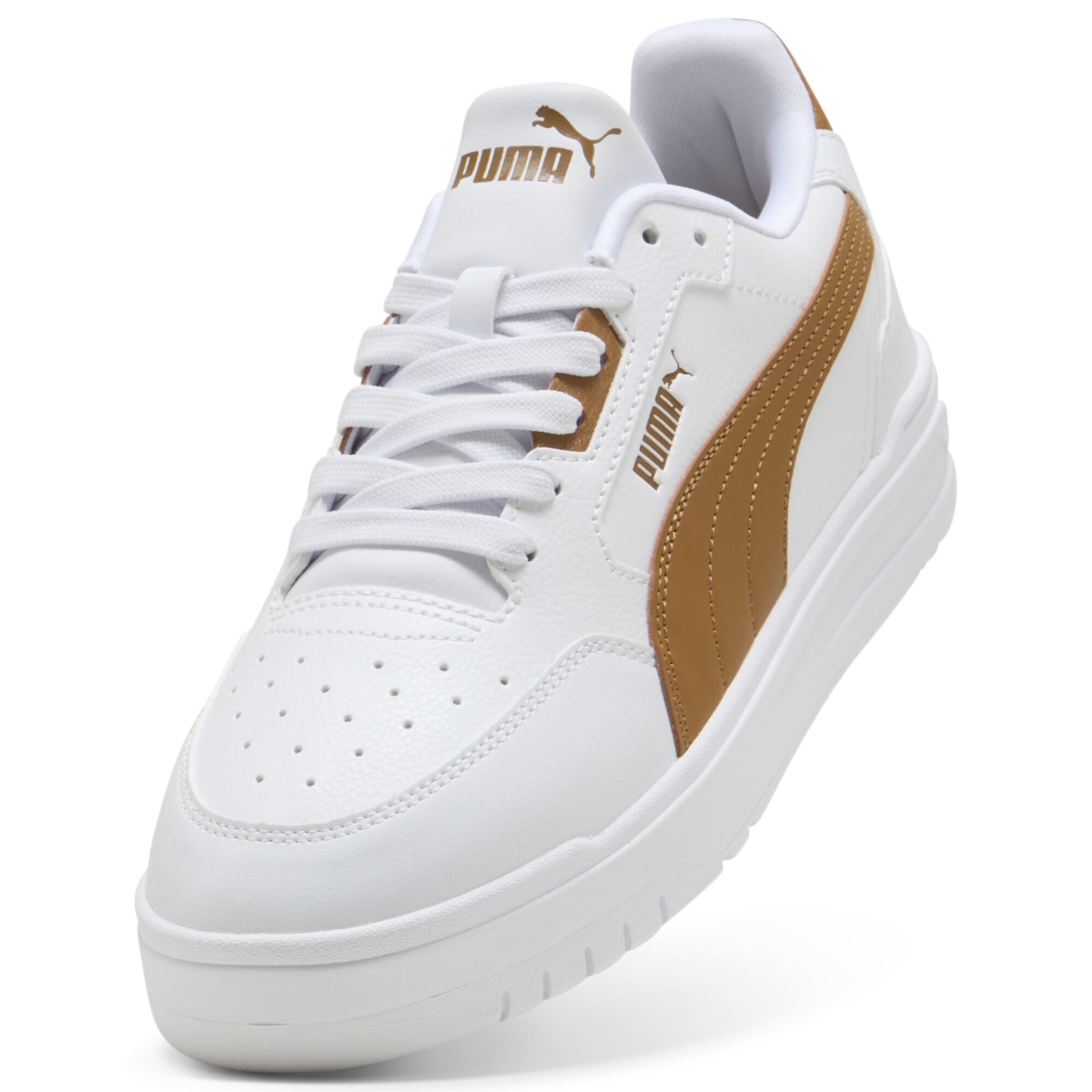 PUMA Platform trainers 'Shuffle Downtown' in White